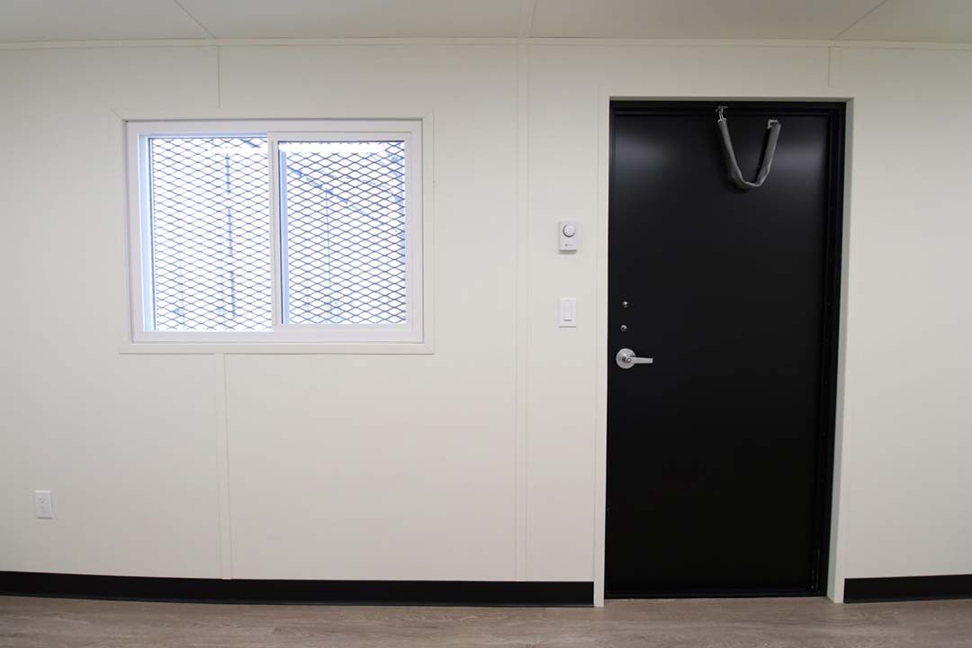 20&rsquo; Office CUBE &ndash; Vinyl Drywall Finished - Container Express Services PTY LTD