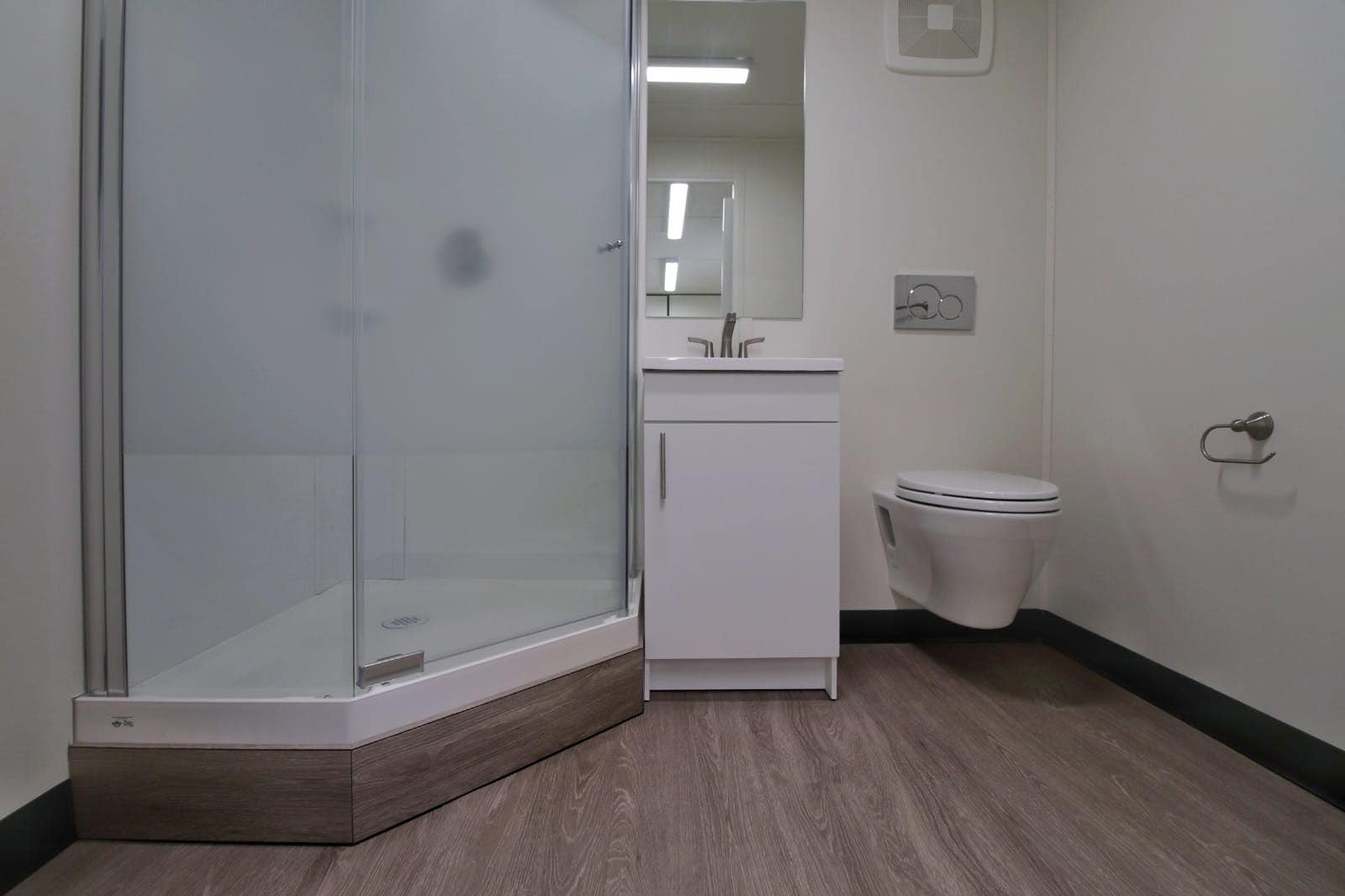 20&prime; Site office + Washroom - Container Express Services PTY LTD