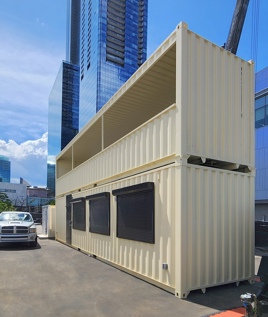 40&rsquo;HC VIP Area with Patio for the Oilers - Container Express Services PTY LTD